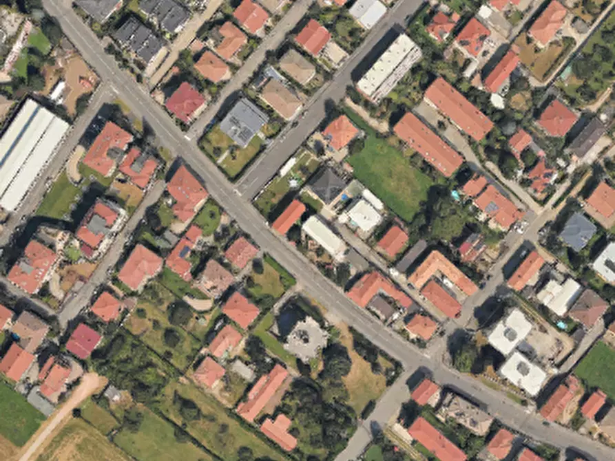 Immagine 15 di Casa indipendente in vendita  in Via Rossini a Busto Arsizio