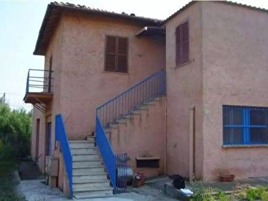 Immagine 1 di Appartamento in vendita  in Via Santa Maria le Quinte a Velletri