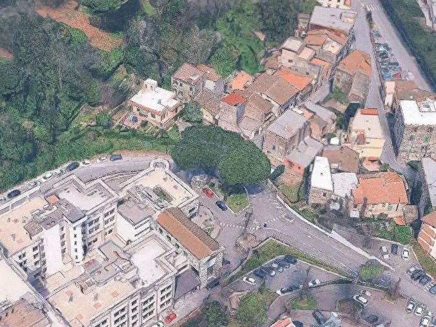 Immagine 8 di Magazzino in vendita  in Via S. Silvestro a Montecompatri