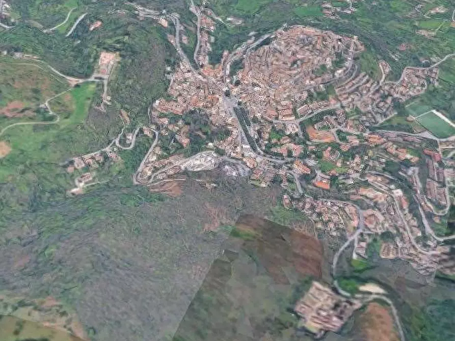 Immagine 10 di Magazzino in vendita  in Via S. Silvestro a Montecompatri