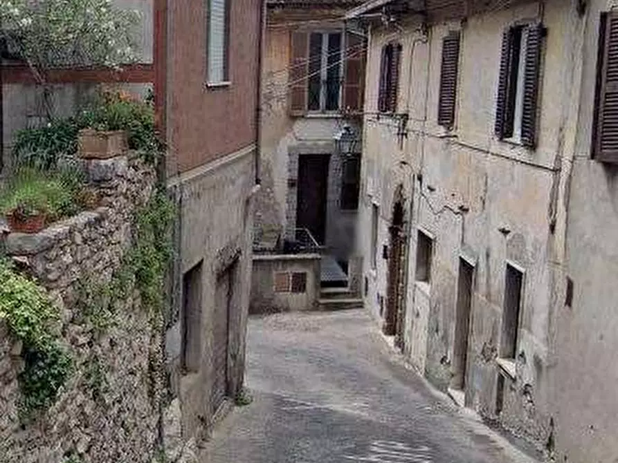 Immagine 4 di Appartamento in vendita  in Vicolo Cecalotti a Artena