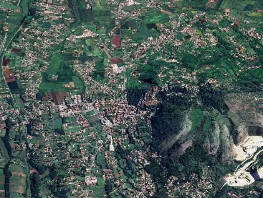 Immagine 8 di Appartamento in vendita  in Vicolo Cecalotti a Artena