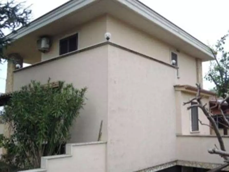 Immagine 10 di Villa in vendita  in Via Romana Vecchia a Ciampino