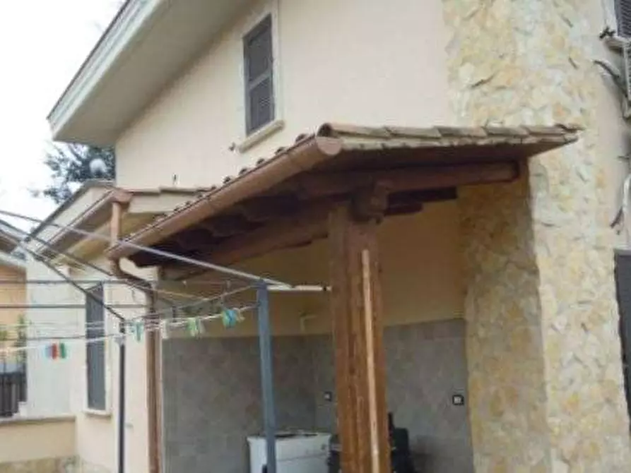 Immagine 15 di Villa in vendita  in Via Romana Vecchia a Ciampino