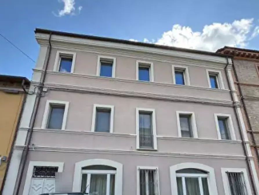 Immagine 1 di Appartamento in vendita  in Via Roma a Colli Al Metauro