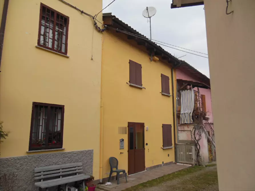 Immagine 2 di Porzione di casa in vendita  in Via Bologna a Monzuno