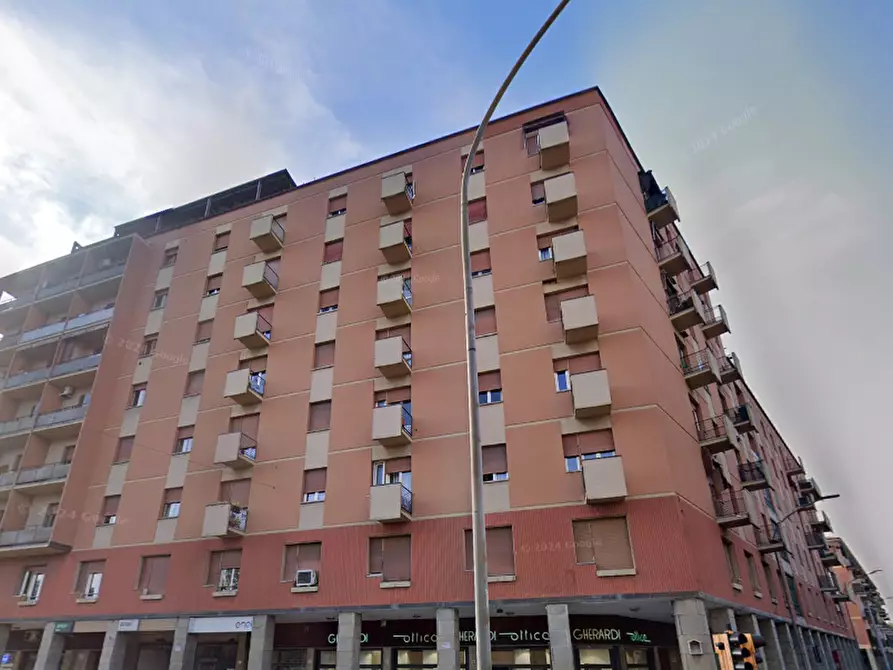 Immagine 3 di Appartamento in vendita  in via Battindarno a Bologna