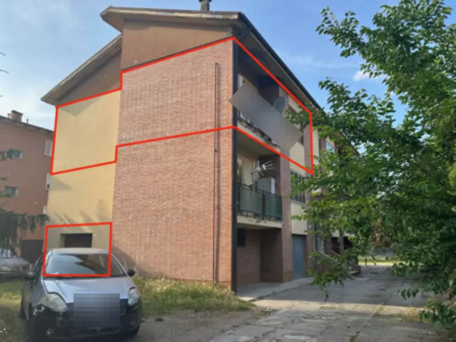 Immagine 1 di Appartamento in vendita  in via XXV Aprile 1945 a Galliera