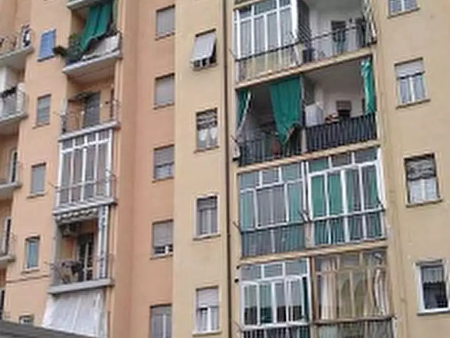 Immagine 5 di Negozio in vendita  in Via Monastir a Torino