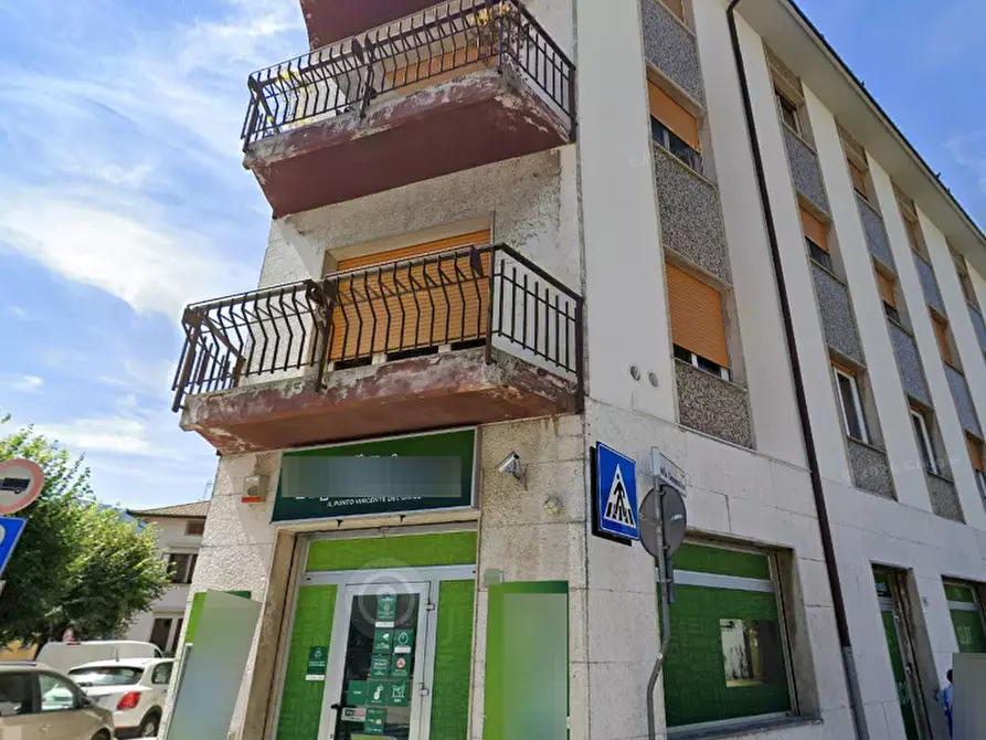 Immagine 6 di Negozio in vendita  in Piazza Centa a Tolmezzo