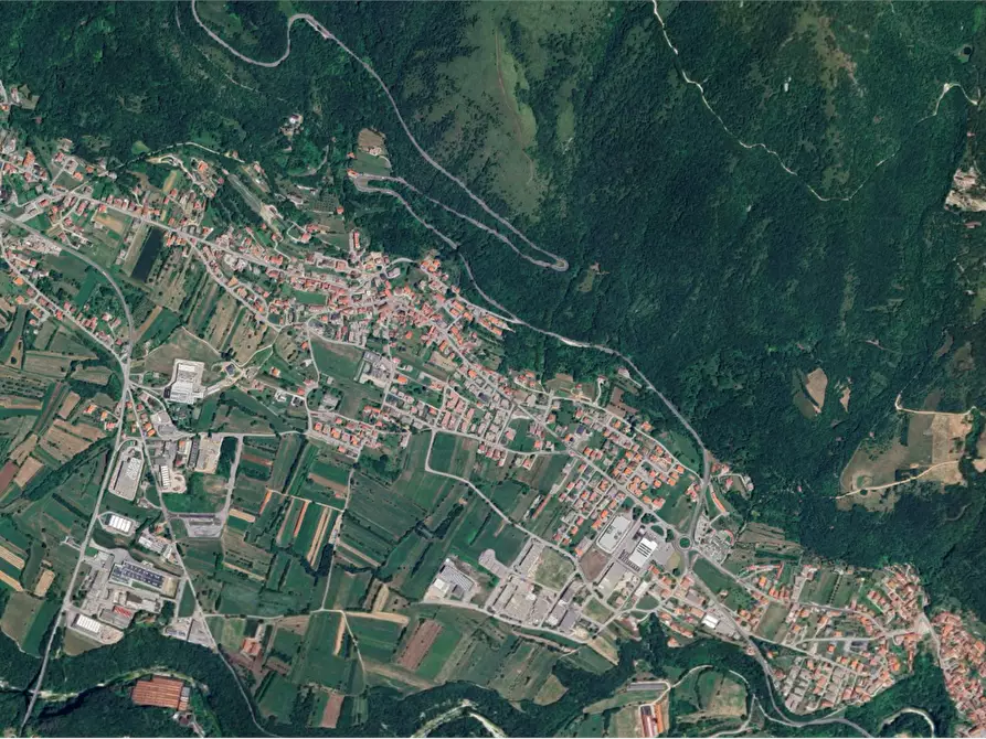 Immagine 15 di Casa indipendente in vendita  in Via Romolo e Rodolfo Mazzacavallo a Cogollo Del Cengio