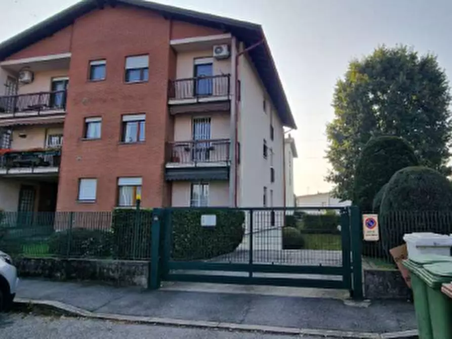 Immagine 2 di Appartamento in vendita  in Via Generale Alberto Della Chiesa  a Gallarate