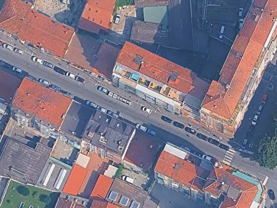 Immagine 6 di Negozio in vendita  in Via Foligno  a Torino