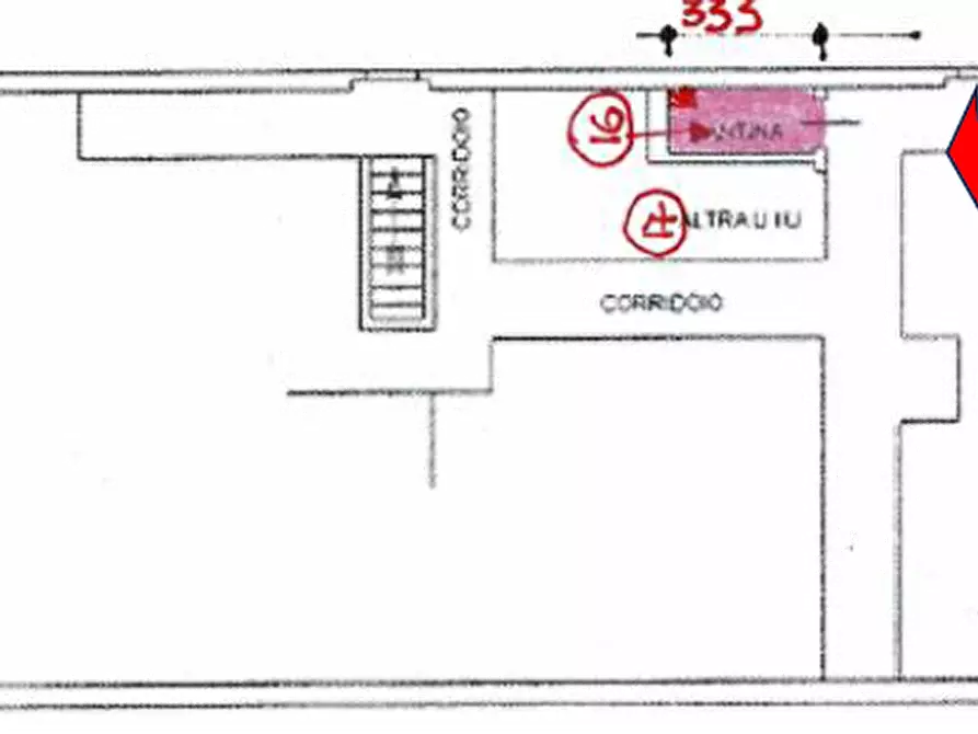 Immagine 11 di Negozio in vendita  in Via Foligno  a Torino