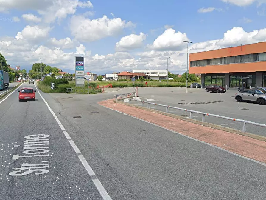 Immagine 11 di Negozio in vendita  in Str. Torino a Caselle Torinese