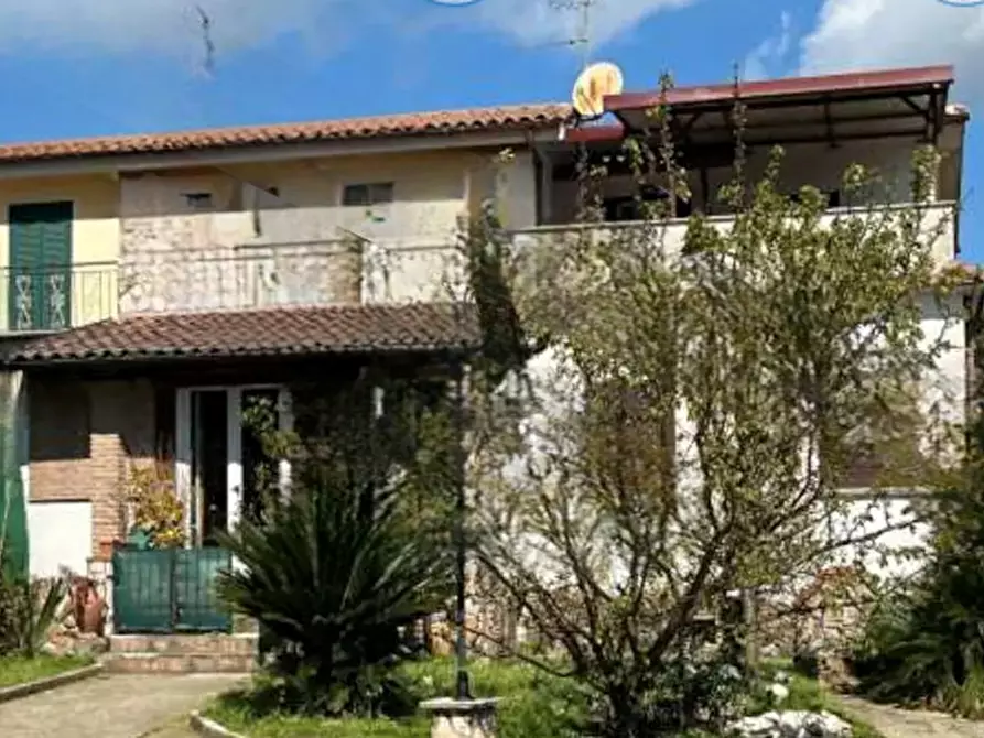 Immagine 2 di Casa indipendente in vendita  in Via Monviso  a Palestrina