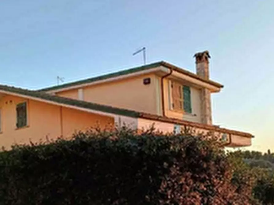 Immagine 5 di Villa in vendita  in Via Guido Reni a Guidonia Montecelio