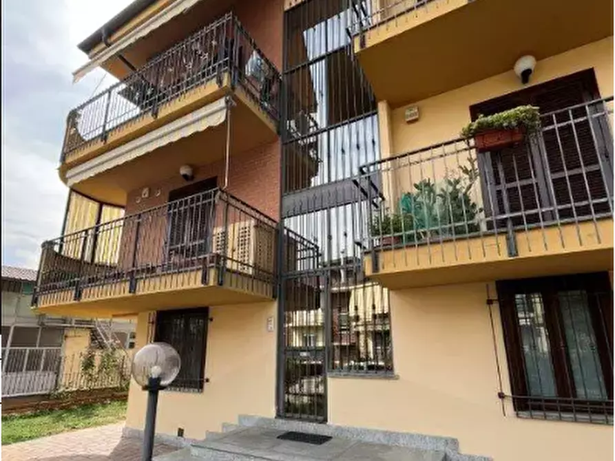Immagine 1 di Appartamento in vendita  in Via Nino Costa a Airasca