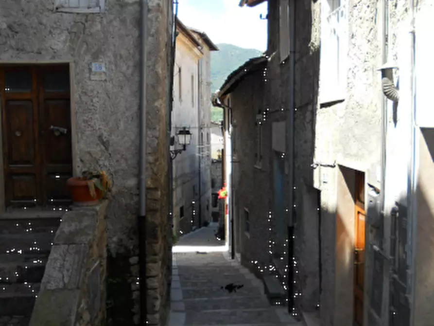 Immagine 3 di Appartamento in vendita  in Via San Giacomo a Carpineto Romano