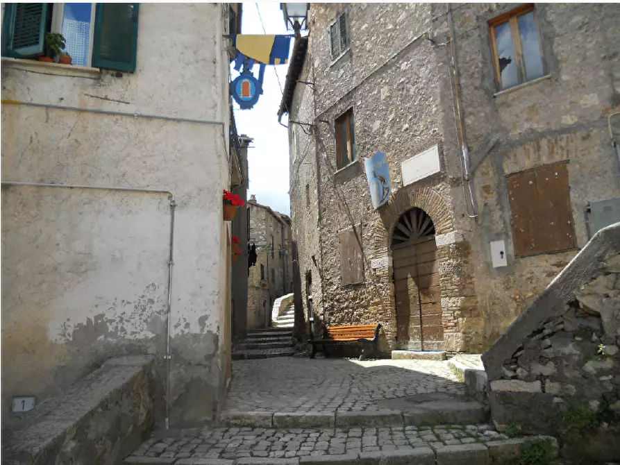 Immagine 4 di Appartamento in vendita  in Via San Giacomo a Carpineto Romano