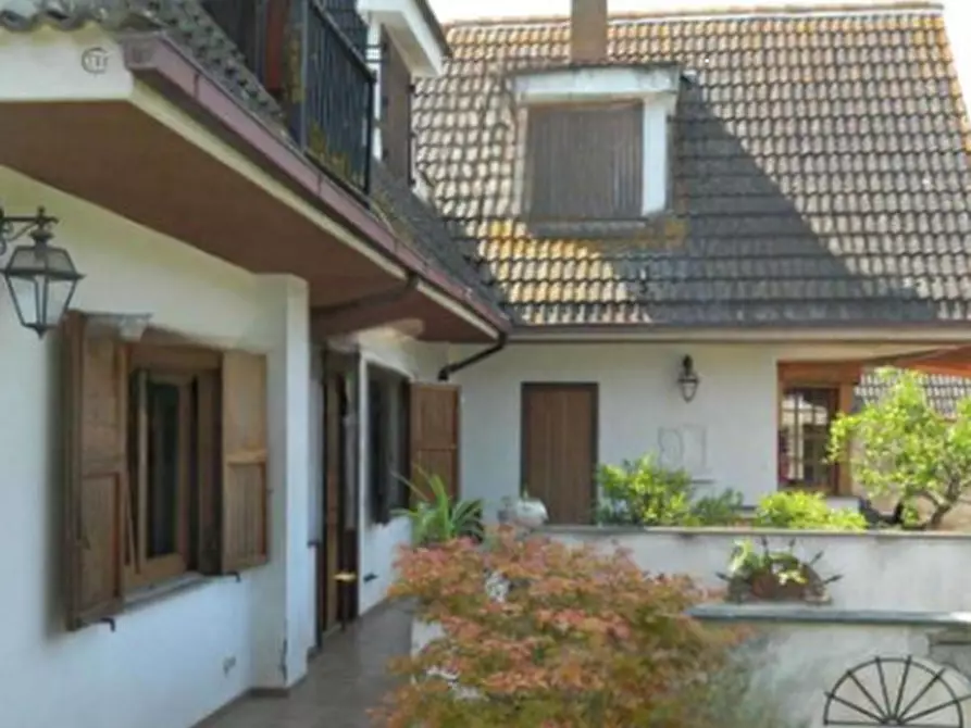 Immagine 3 di Porzione di villa in vendita  in Via Castel de Ceveri  a Formello