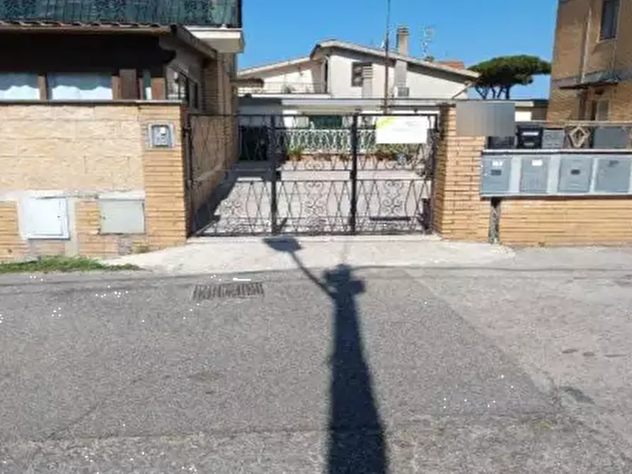 Immagine 2 di Appartamento in vendita  in Via Guido Cavalcanti  a Anzio