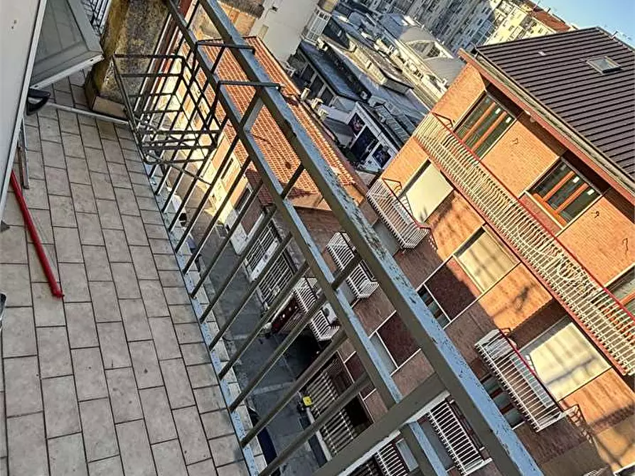 Immagine 2 di Appartamento in vendita  in Via Villa Giusti  a Torino