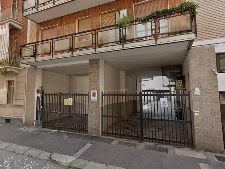 Immagine 7 di Garage in vendita  in Via Randaccio  a Torino