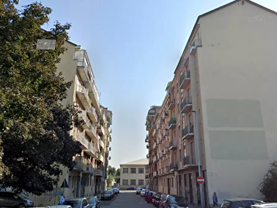 Immagine 2 di Appartamento in vendita  in Via Caltanissetta  a Torino