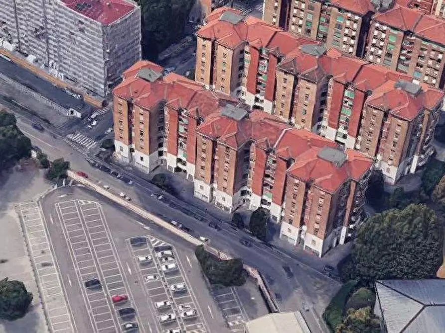 Immagine 10 di Appartamento in vendita  in Via Rosselli Fratelli  a Milano