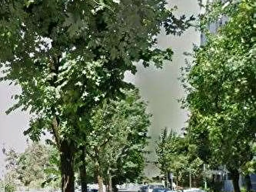 Immagine 9 di Garage in vendita  in Via Costantino Baroni a Milano