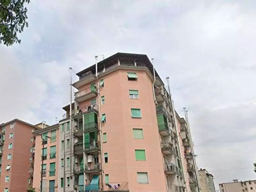 Immagine 12 di Appartamento in vendita  in Via VIII Marzo a Limbiate