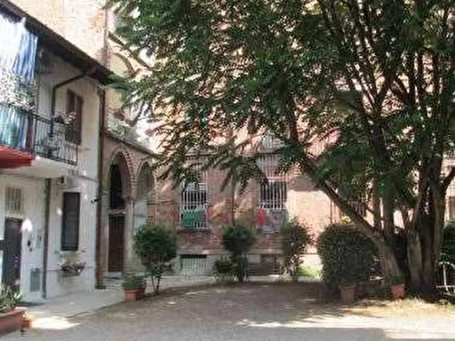 Immagine 2 di Laboratorio in vendita  in Via Giacomo Matteotti a Rho