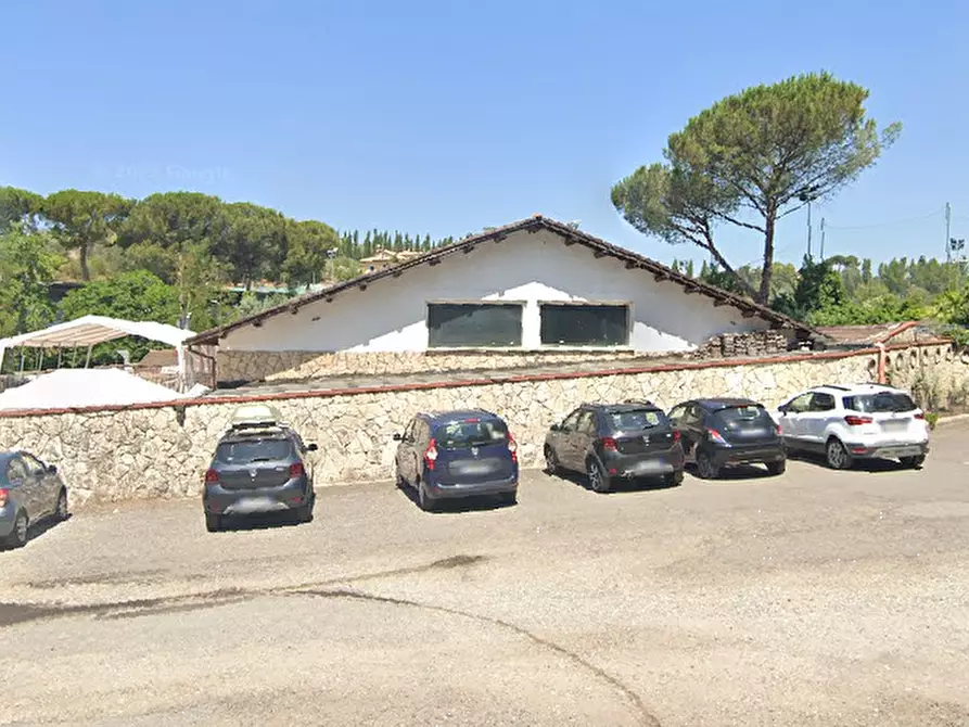 Immagine 2 di Stabile in vendita  in Località Mezzaluna  a Mentana