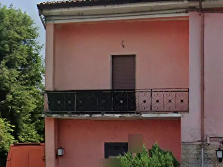 Immagine 11 di Appartamento in vendita  in Piazza della Repubblica a Zevio