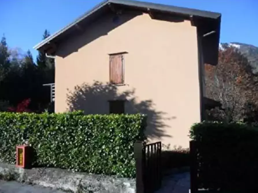 Immagine 8 di Villetta a schiera in vendita  in Via Marie Therese Steiert   a Magreglio