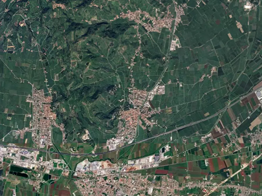 Immagine 18 di Laboratorio in vendita  in Via della Fontana  a Monteforte D'alpone