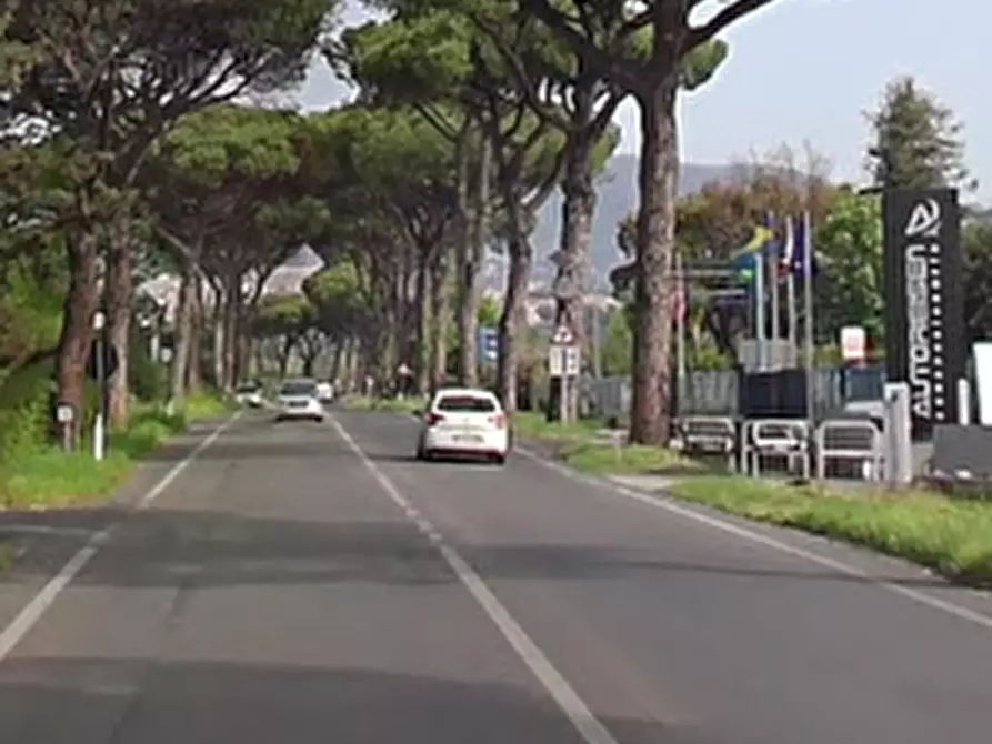 Immagine 8 di Villa in vendita  in  via Appia Sud a Velletri