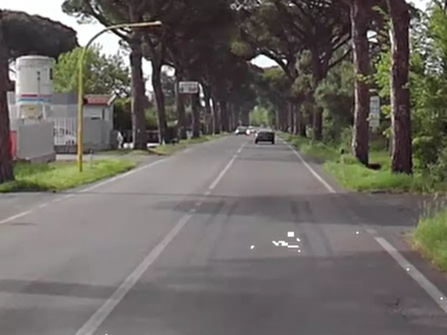 Immagine 9 di Villa in vendita  in  via Appia Sud a Velletri