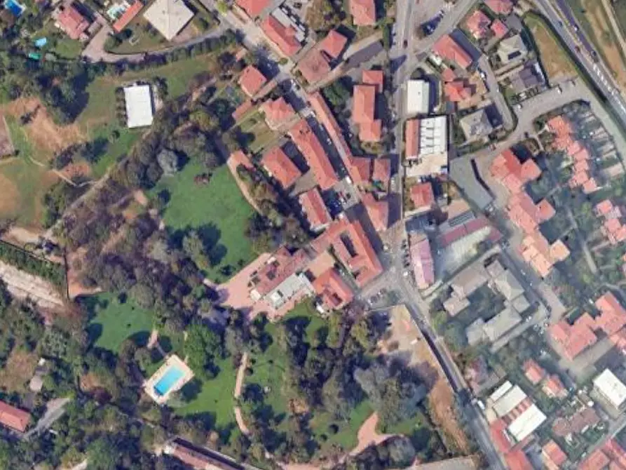 Immagine 17 di Negozio in vendita  in P.zza Garibaldi a Lesmo