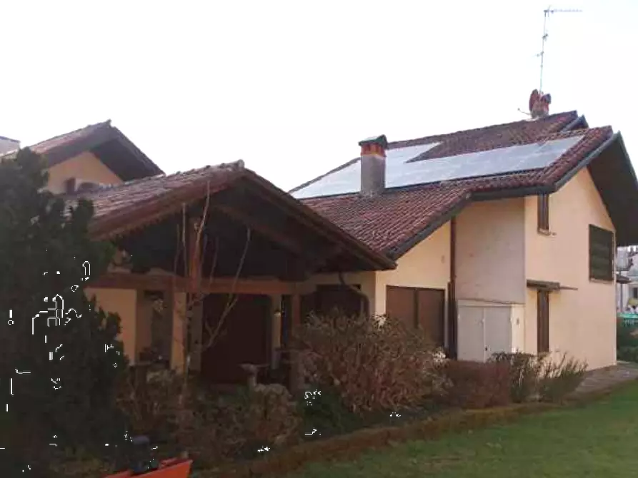 Immagine 4 di Appartamento in vendita  in Via Cascina Tamburina a Usmate Velate