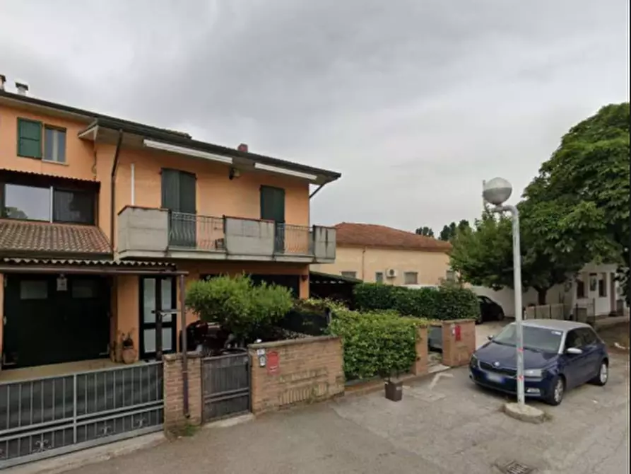 Immagine 1 di Appartamento in vendita  in Via Romea Vecchia a Ravenna