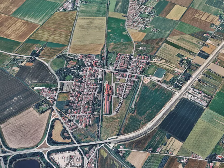 Immagine 12 di Appartamento in vendita  in Via Romea Vecchia a Ravenna