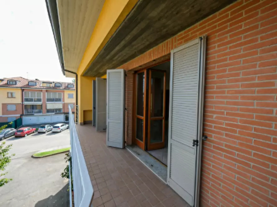 Immagine 1 di Appartamento in vendita  in Via Galileo Galilei a Vermezzo Con Zelo