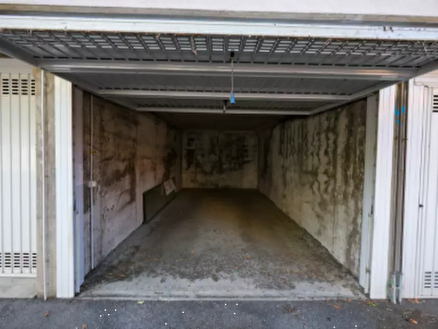 Immagine 3 di Appartamento in vendita  in Via Galileo Galilei a Vermezzo Con Zelo