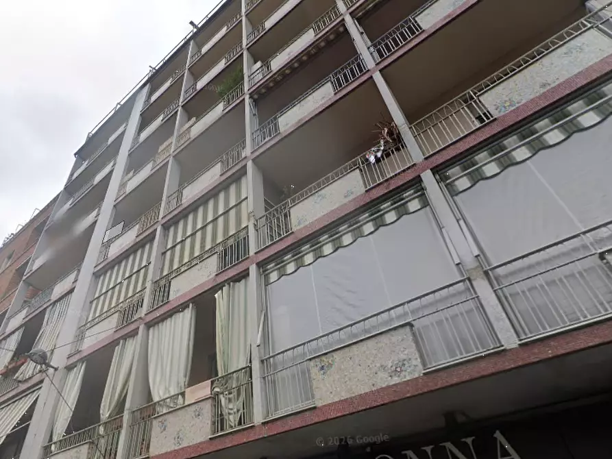 Immagine 2 di Appartamento in vendita  in Corso Giulio Cesare  a Torino