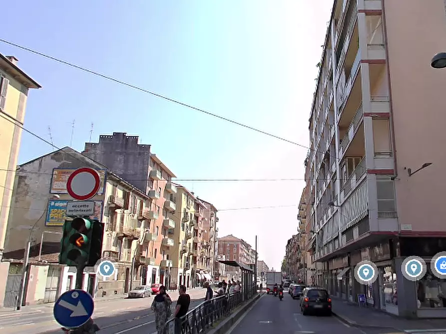 Immagine 3 di Appartamento in vendita  in Corso Giulio Cesare  a Torino