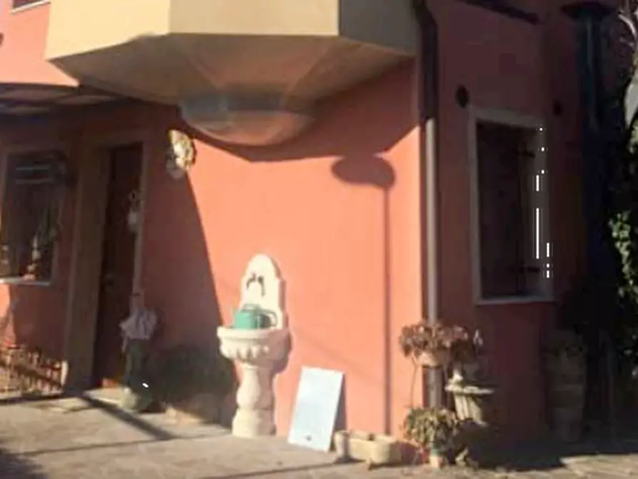 Immagine 6 di Villa in vendita  in Via IV Novembre a Grisignano Di Zocco