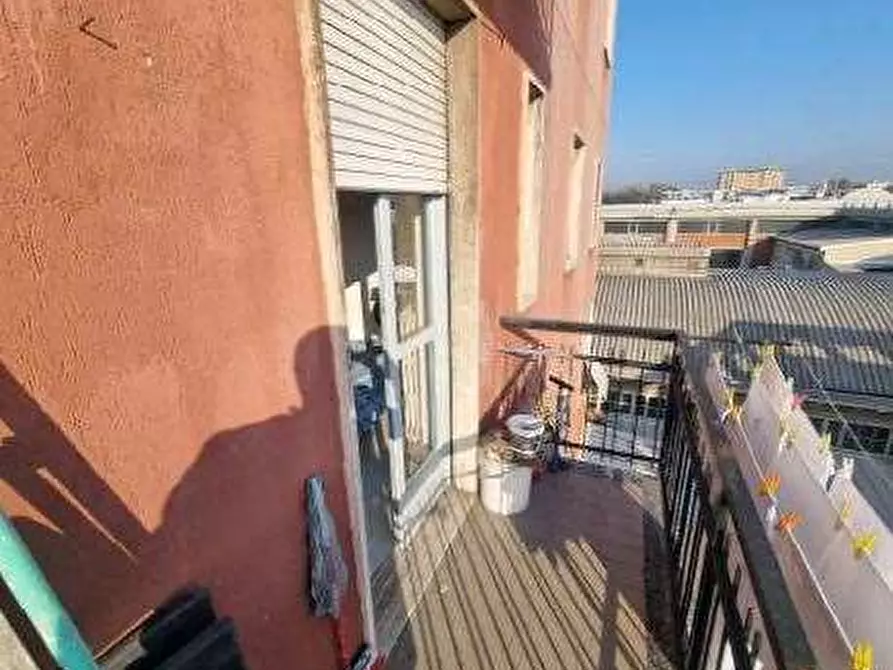 Immagine 6 di Appartamento in vendita  in Viale Spagna a Cologno Monzese