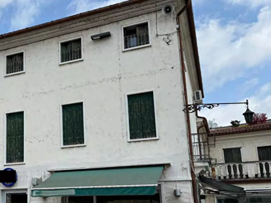 Immagine 1 di Appartamento in vendita  in Via Piazza Umberto I  a Camisano Vicentino